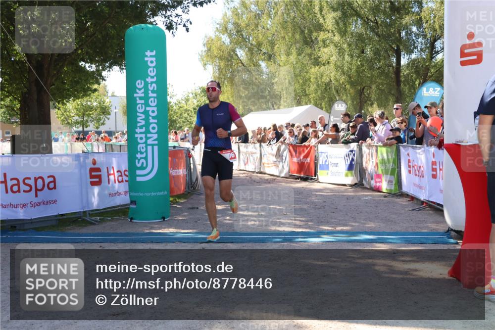 07.09.2025 - 19. Norderstedt Triathlon Zöllner http://msf.ph/oto/8778446 07.09.2025 12:29:44 Ziel 1217, 1306 meine-sportfotos.de