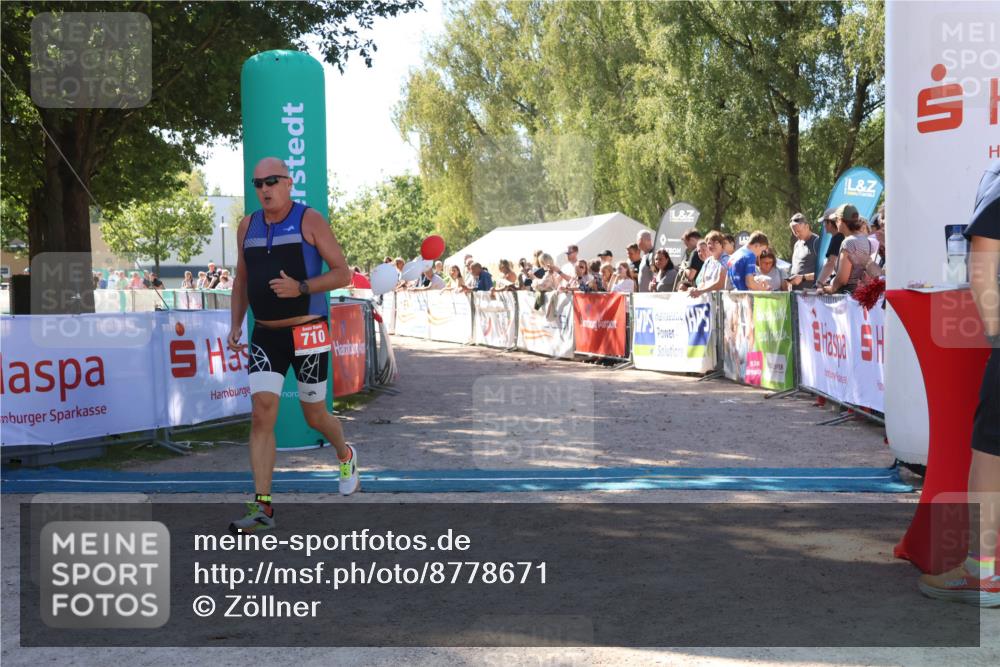07.09.2025 - 19. Norderstedt Triathlon Zöllner http://msf.ph/oto/8778671 07.09.2025 12:31:33 Ziel 710 meine-sportfotos.de