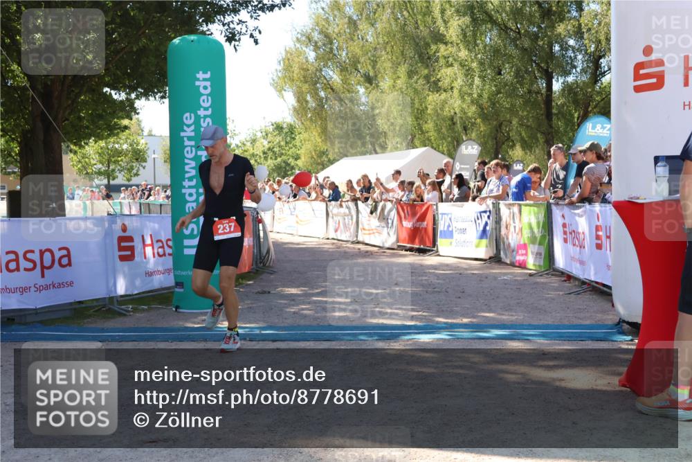 07.09.2025 - 19. Norderstedt Triathlon Zöllner http://msf.ph/oto/8778691 07.09.2025 12:31:44 Ziel 237 meine-sportfotos.de