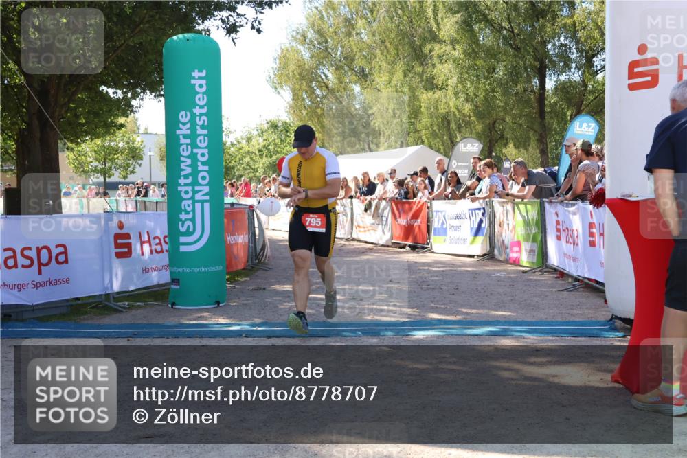 07.09.2025 - 19. Norderstedt Triathlon Zöllner http://msf.ph/oto/8778707 07.09.2025 12:32:19 Ziel 795 meine-sportfotos.de