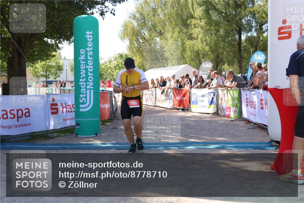 07.09.2025 - 19. Norderstedt Triathlon Zöllner http://msf.ph/oto/8778710 07.09.2025 12:32:20 Ziel 795 meine-sportfotos.de