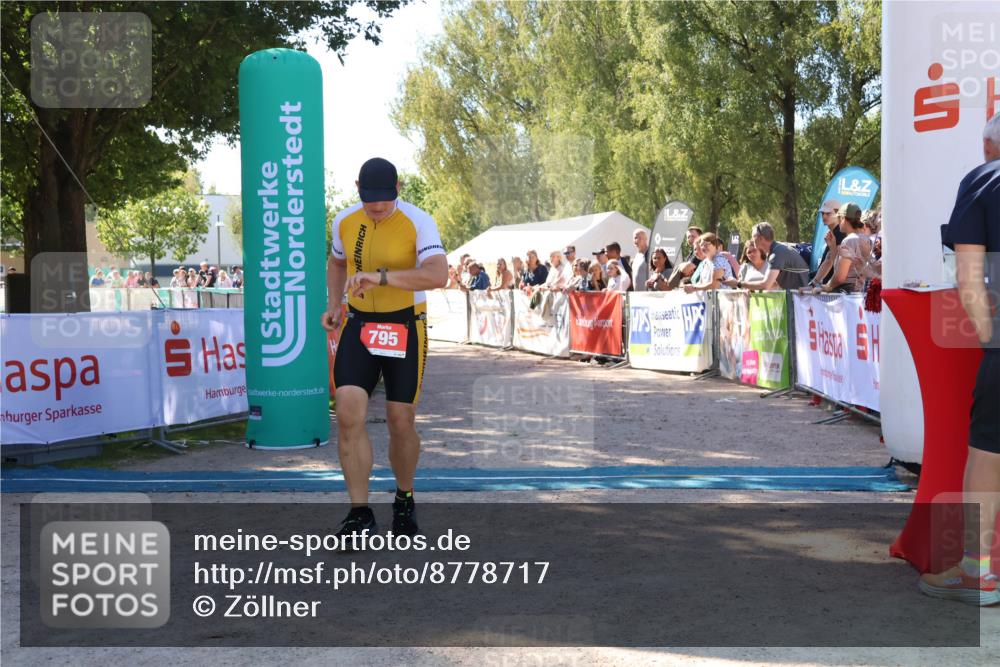 07.09.2025 - 19. Norderstedt Triathlon Zöllner http://msf.ph/oto/8778717 07.09.2025 12:32:20 Ziel 795 meine-sportfotos.de