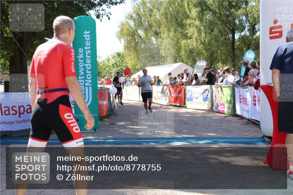 07.09.2025 - 19. Norderstedt Triathlon Zöllner http://msf.ph/oto/8778755 07.09.2025 12:33:42 Ziel 191, 782, 801, 1223 meine-sportfotos.de