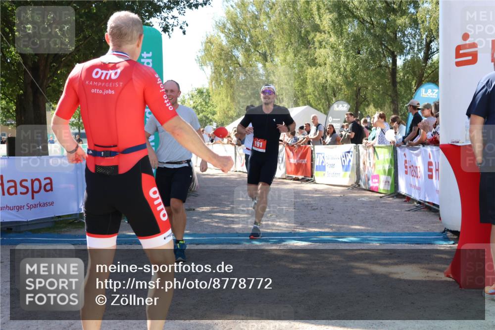 07.09.2025 - 19. Norderstedt Triathlon Zöllner http://msf.ph/oto/8778772 07.09.2025 12:33:45 Ziel 191, 782, 801, 1223, 1265 meine-sportfotos.de