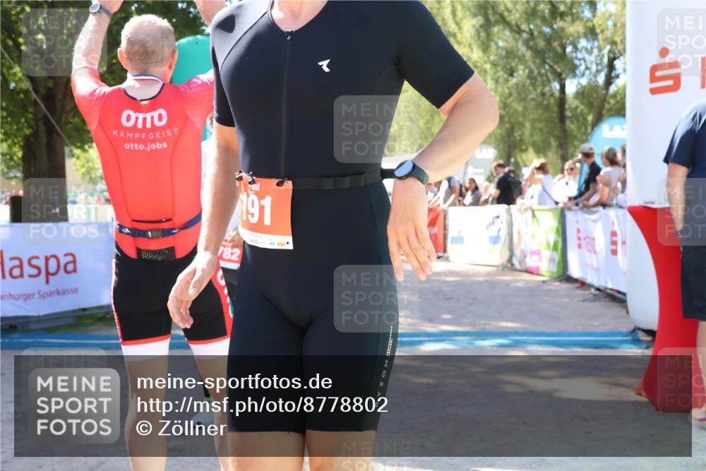 07.09.2025 - 19. Norderstedt Triathlon Zöllner http://msf.ph/oto/8778802 07.09.2025 12:33:47 Ziel 191, 782, 801, 815, 1265 meine-sportfotos.de