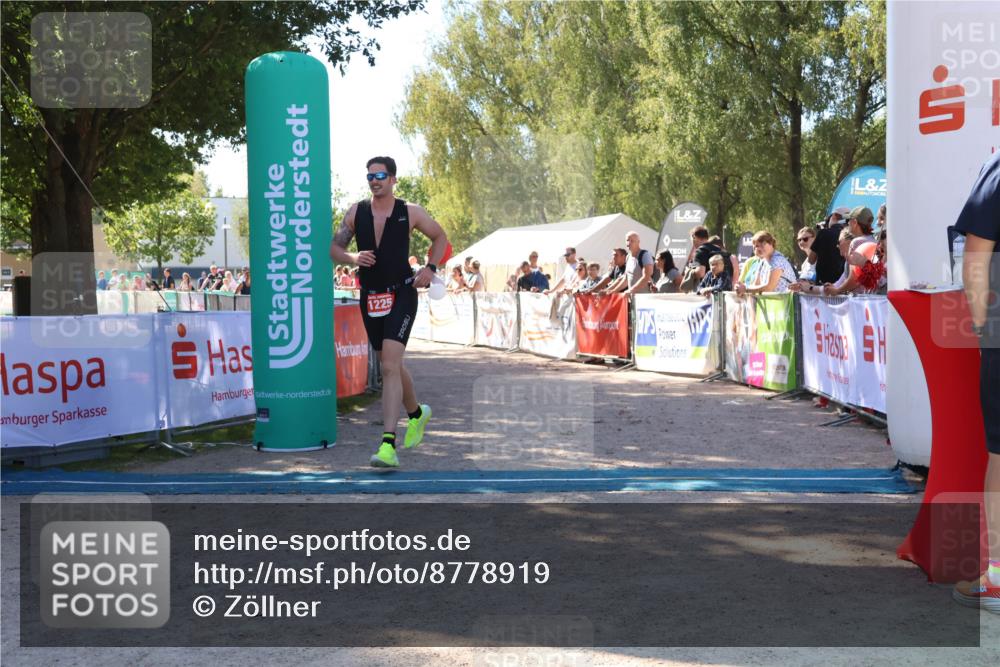 07.09.2025 - 19. Norderstedt Triathlon Zöllner http://msf.ph/oto/8778919 07.09.2025 12:34:20 Ziel 1225 meine-sportfotos.de