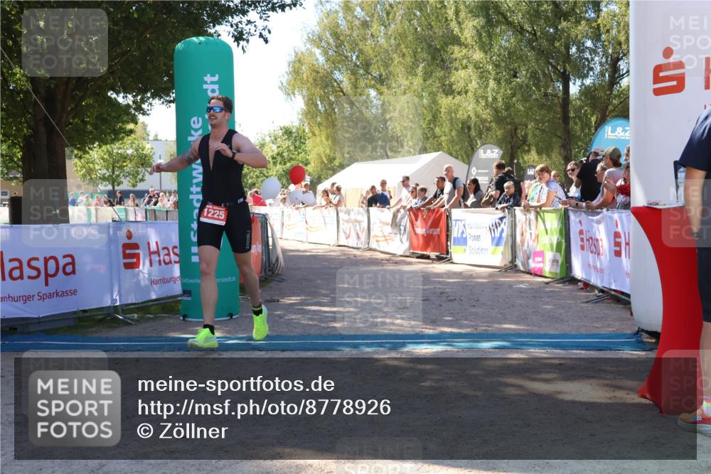 07.09.2025 - 19. Norderstedt Triathlon Zöllner http://msf.ph/oto/8778926 07.09.2025 12:34:21 Ziel 1225 meine-sportfotos.de
