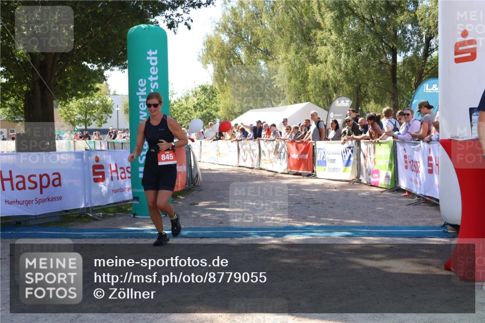 07.09.2025 - 19. Norderstedt Triathlon Zöllner http://msf.ph/oto/8779055 07.09.2025 12:35:55 Ziel 845 meine-sportfotos.de