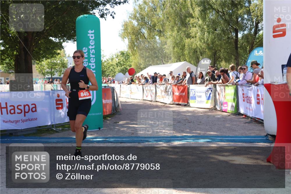 07.09.2025 - 19. Norderstedt Triathlon Zöllner http://msf.ph/oto/8779058 07.09.2025 12:35:56 Ziel 845 meine-sportfotos.de