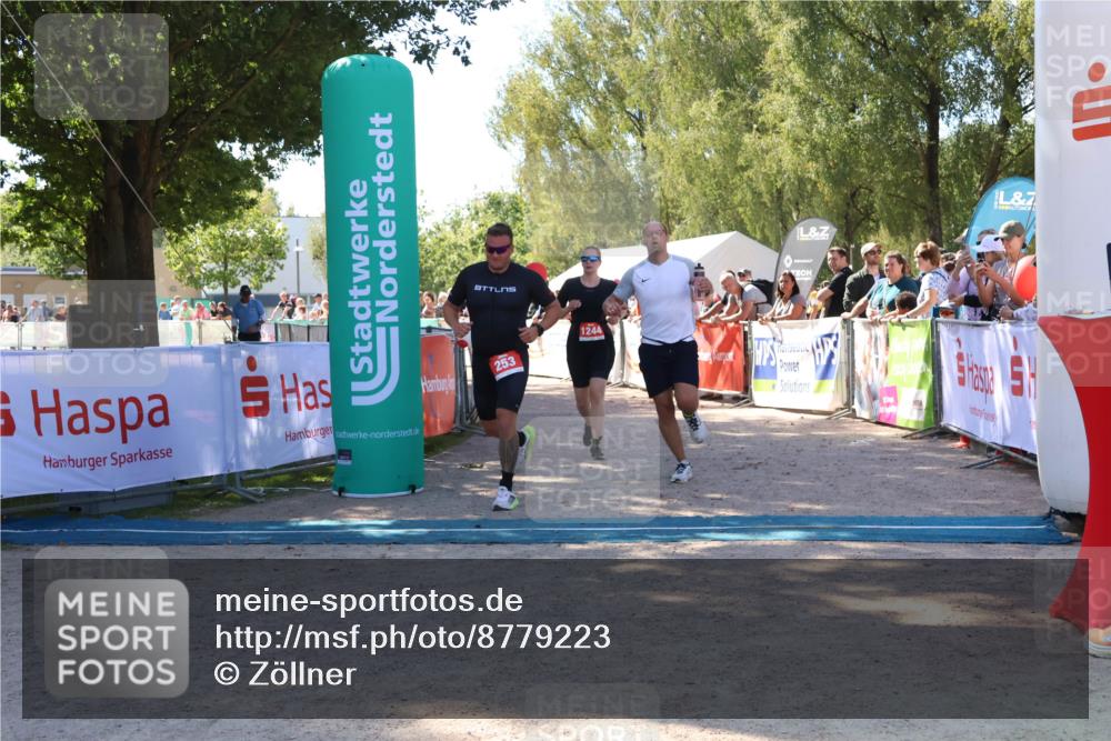 07.09.2025 - 19. Norderstedt Triathlon Zöllner http://msf.ph/oto/8779223 07.09.2025 12:37:35 Ziel 253, 719, 861, 1244 meine-sportfotos.de