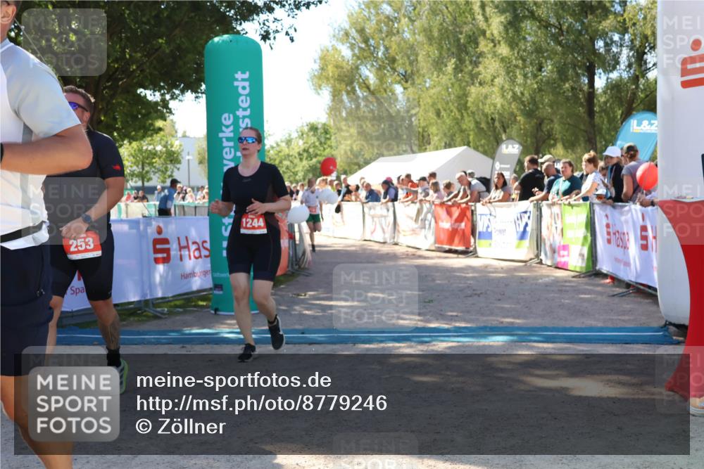 07.09.2025 - 19. Norderstedt Triathlon Zöllner http://msf.ph/oto/8779246 07.09.2025 12:37:37 Ziel 253, 280, 719, 861, 1244 meine-sportfotos.de