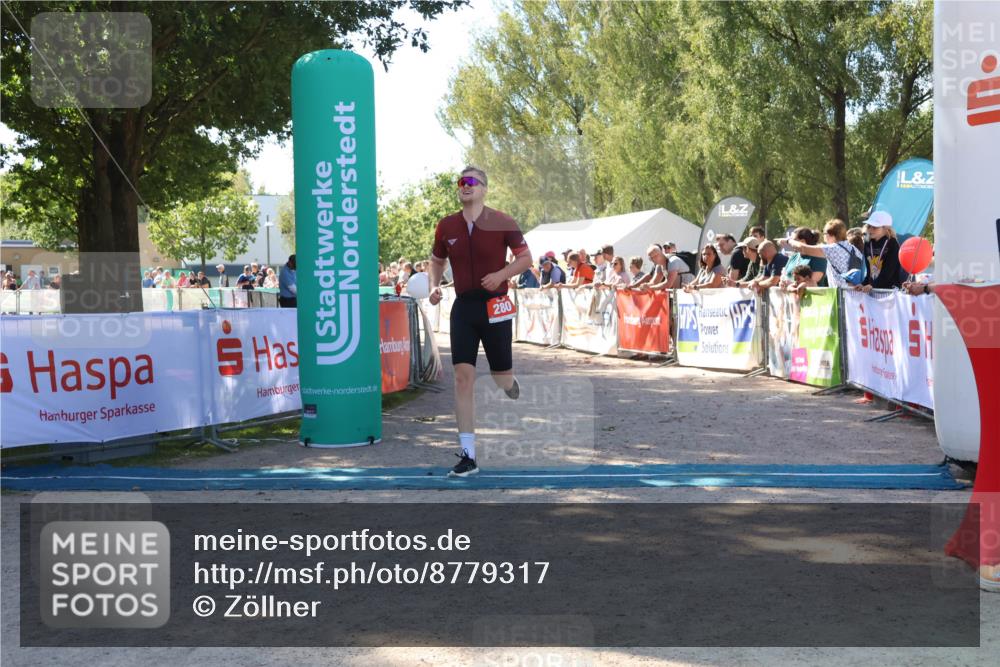 07.09.2025 - 19. Norderstedt Triathlon Zöllner http://msf.ph/oto/8779317 07.09.2025 12:37:41 Ziel 253, 280, 719, 861, 1244 meine-sportfotos.de