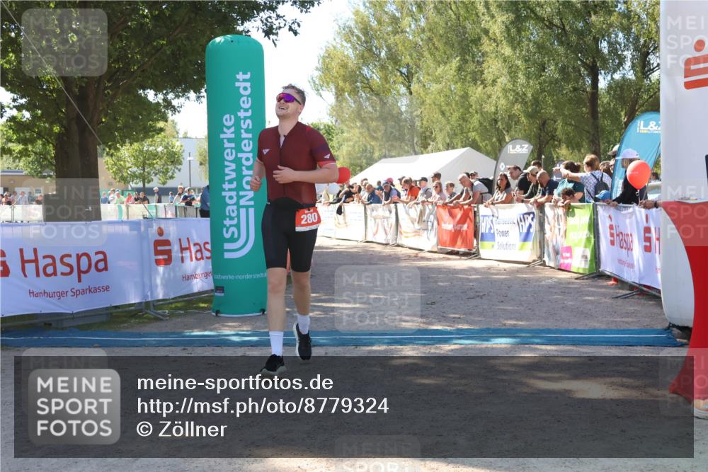 07.09.2025 - 19. Norderstedt Triathlon Zöllner http://msf.ph/oto/8779324 07.09.2025 12:37:42 Ziel 253, 280, 719, 1244 meine-sportfotos.de