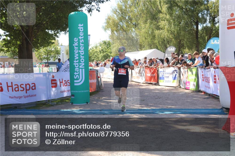 07.09.2025 - 19. Norderstedt Triathlon Zöllner http://msf.ph/oto/8779356 07.09.2025 12:37:51 Ziel 1367 meine-sportfotos.de