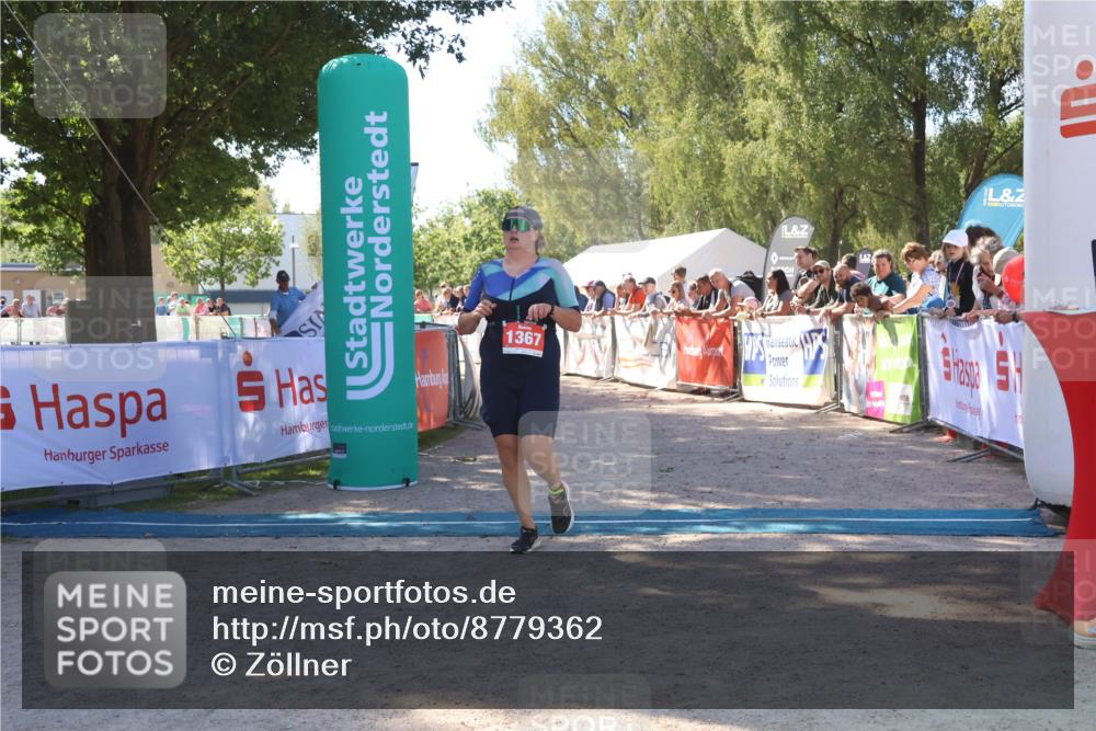 07.09.2025 - 19. Norderstedt Triathlon Zöllner http://msf.ph/oto/8779362 07.09.2025 12:37:52 Ziel 1367 meine-sportfotos.de