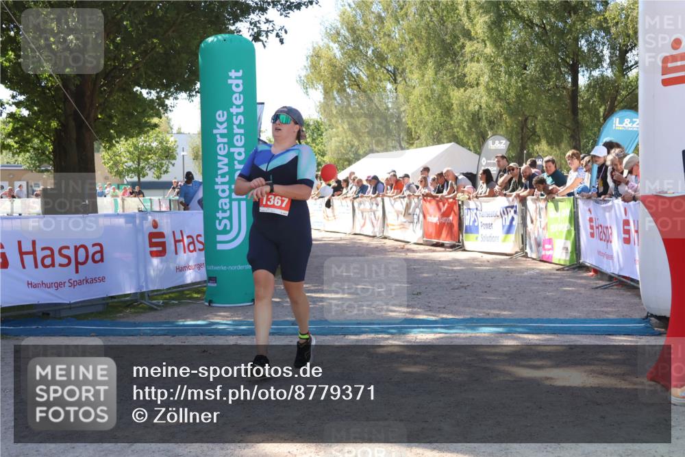 07.09.2025 - 19. Norderstedt Triathlon Zöllner http://msf.ph/oto/8779371 07.09.2025 12:37:52 Ziel 1367 meine-sportfotos.de