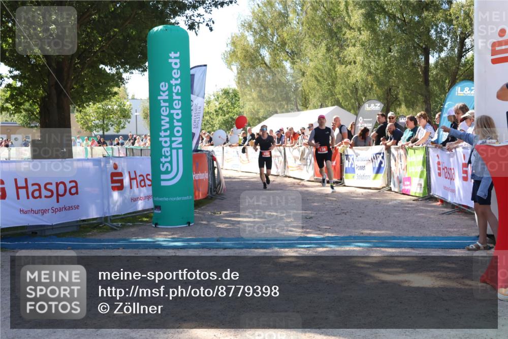 07.09.2025 - 19. Norderstedt Triathlon Zöllner http://msf.ph/oto/8779398 07.09.2025 12:38:28 Ziel 136, 859 meine-sportfotos.de