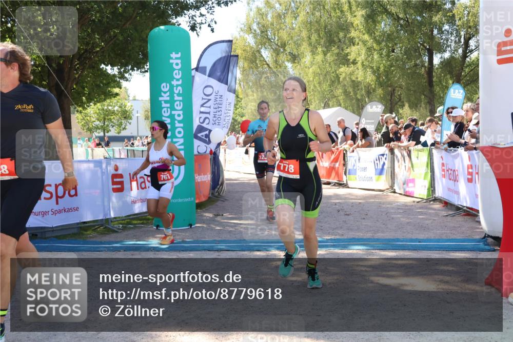 07.09.2025 - 19. Norderstedt Triathlon Zöllner http://msf.ph/oto/8779618 07.09.2025 12:40:18 Ziel 748, 763, 767, 778, 1239 meine-sportfotos.de