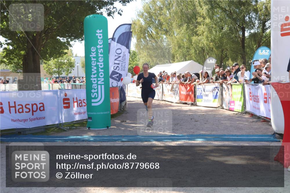 07.09.2025 - 19. Norderstedt Triathlon Zöllner http://msf.ph/oto/8779668 07.09.2025 12:40:38 Ziel 286 meine-sportfotos.de