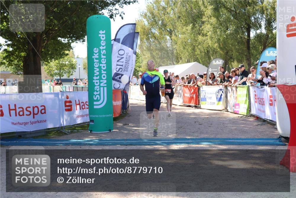 07.09.2025 - 19. Norderstedt Triathlon Zöllner http://msf.ph/oto/8779710 07.09.2025 12:41:01 Ziel 170, 1288 meine-sportfotos.de