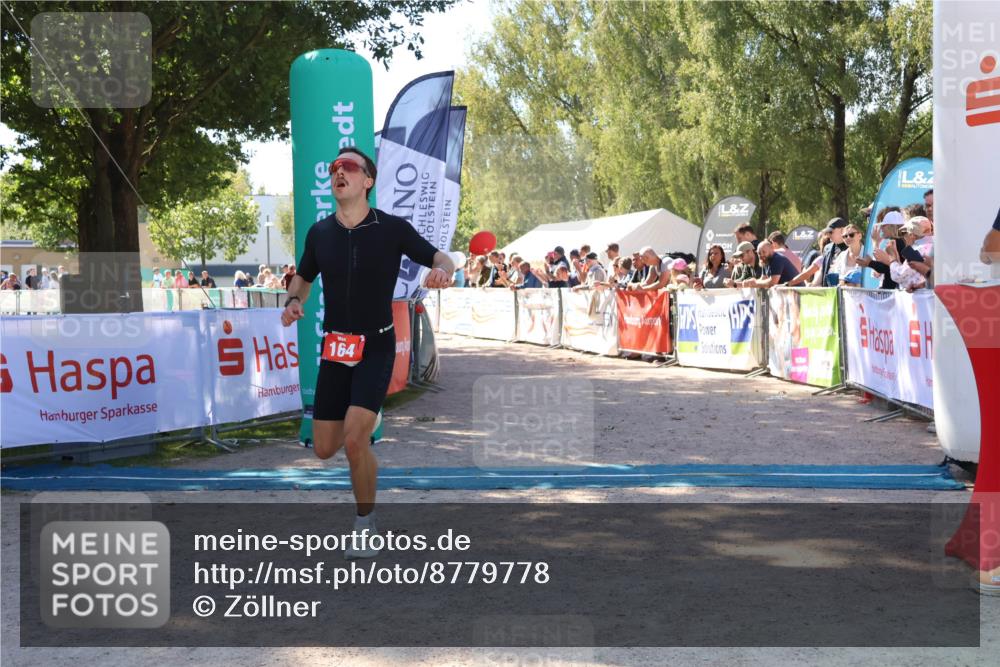 07.09.2025 - 19. Norderstedt Triathlon Zöllner http://msf.ph/oto/8779778 07.09.2025 12:41:57 Ziel 164 meine-sportfotos.de