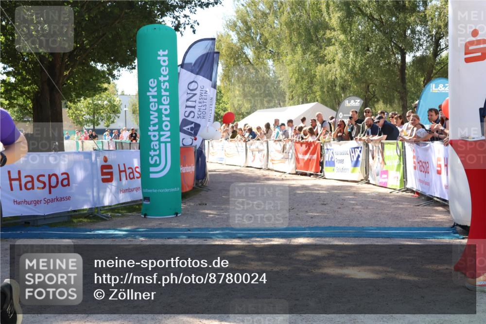 07.09.2025 - 19. Norderstedt Triathlon Zöllner http://msf.ph/oto/8780024 07.09.2025 12:46:24 Ziel 184, 226, 267, 1246 meine-sportfotos.de