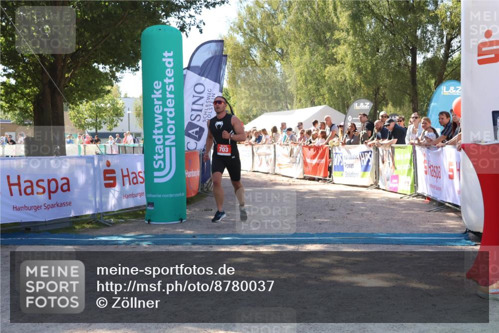 07.09.2025 - 19. Norderstedt Triathlon Zöllner http://msf.ph/oto/8780037 07.09.2025 12:46:31 Ziel 703 meine-sportfotos.de