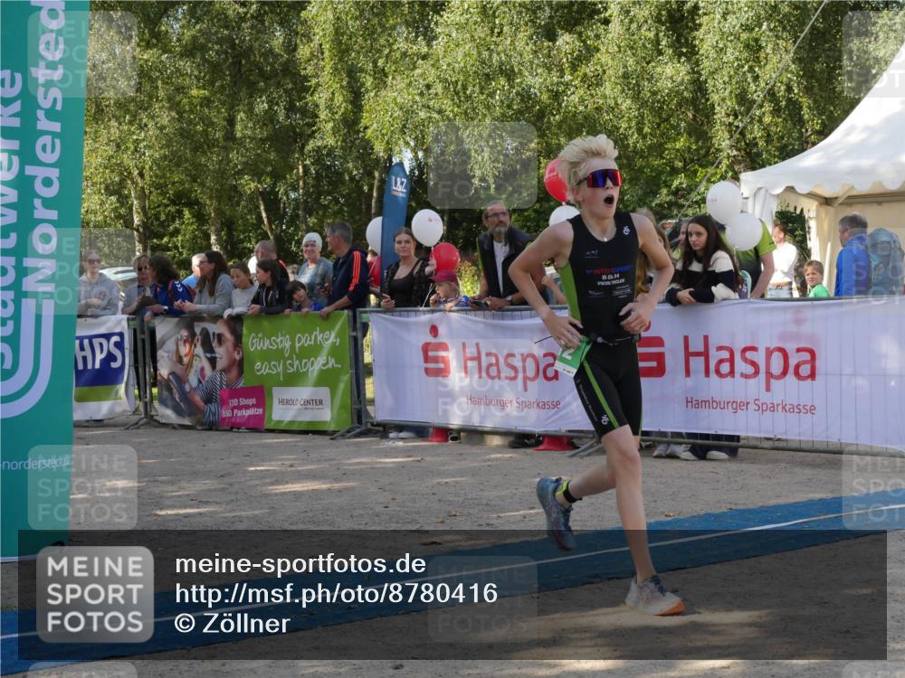 07.09.2025 - 19. Norderstedt Triathlon Zöllner http://msf.ph/oto/8780416 07.09.2025 10:52:27 Ziel 112, 1114, 1141 meine-sportfotos.de