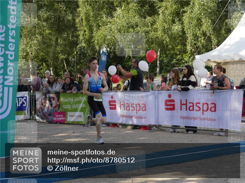 07.09.2025 - 19. Norderstedt Triathlon Zöllner http://msf.ph/oto/8780512 07.09.2025 10:53:55 Ziel 684 meine-sportfotos.de