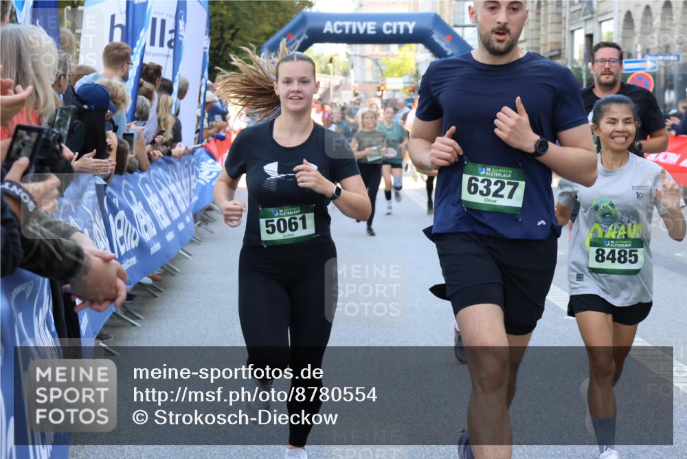 07.09.2025 - BARMER Alsterlauf Strokosch-Dieckow http://msf.ph/oto/8780554 07.09.2025 10:06:00 Ziel 2237, 2254, 2277, 2344, 3154, 3157, 3212, 3321, 3345, 3439, 3490, 4082, 4205, 4319, 4342, 4455, 4525, 4537, 4591, 5050, 5240, 5363, 5478, 5595, 5762, 6045, 6085, 6149, 6173, 6231, 6299, 6302, 8076, 8152, 8212 meine-sportfotos.de