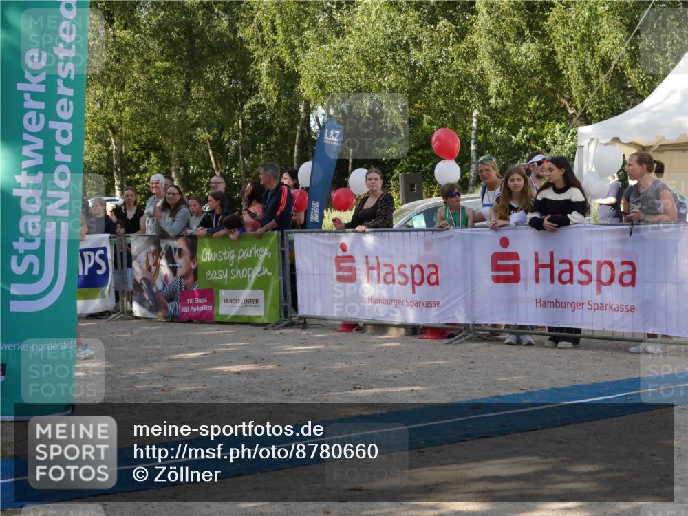 07.09.2025 - 19. Norderstedt Triathlon Zöllner http://msf.ph/oto/8780660 07.09.2025 10:54:45 Ziel 657, 1131 meine-sportfotos.de