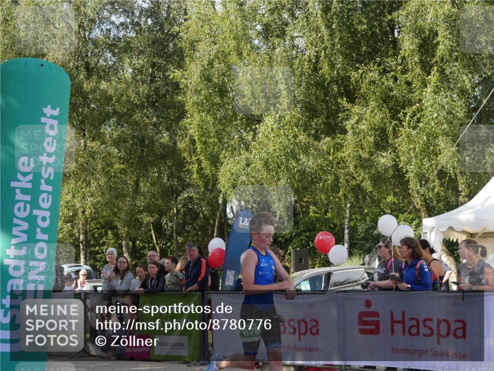 07.09.2025 - 19. Norderstedt Triathlon Zöllner http://msf.ph/oto/8780776 07.09.2025 10:55:20 Ziel 676 meine-sportfotos.de