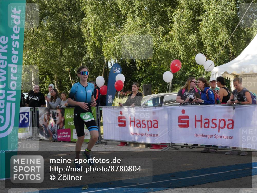 07.09.2025 - 19. Norderstedt Triathlon Zöllner http://msf.ph/oto/8780804 07.09.2025 10:55:38 Ziel 685 meine-sportfotos.de
