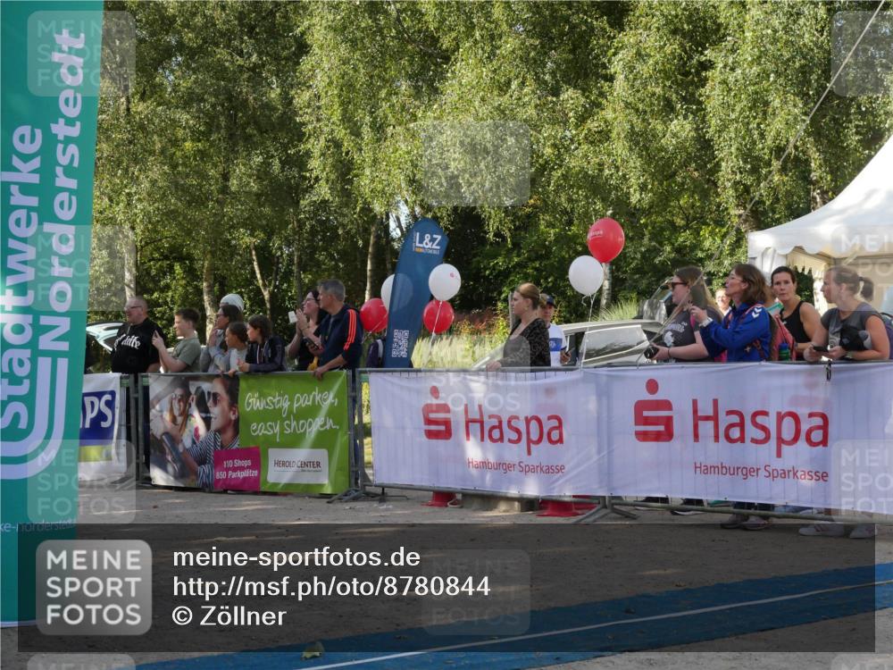 07.09.2025 - 19. Norderstedt Triathlon Zöllner http://msf.ph/oto/8780844 07.09.2025 10:55:58 Ziel 637, 661, 680 meine-sportfotos.de
