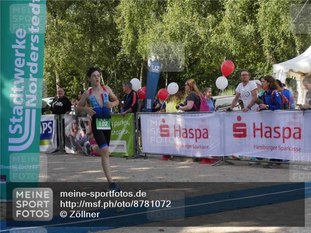07.09.2025 - 19. Norderstedt Triathlon Zöllner http://msf.ph/oto/8781072 07.09.2025 10:56:40 Ziel 70, 102, 682 meine-sportfotos.de