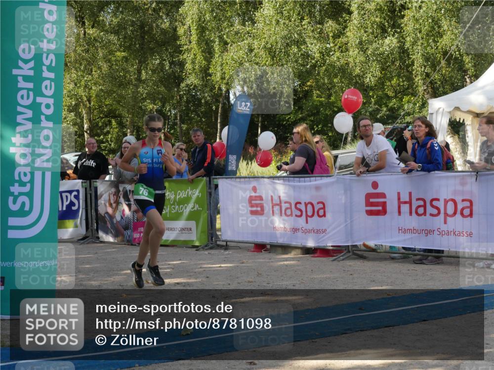 07.09.2025 - 19. Norderstedt Triathlon Zöllner http://msf.ph/oto/8781098 07.09.2025 10:56:45 Ziel 70, 76, 102 meine-sportfotos.de