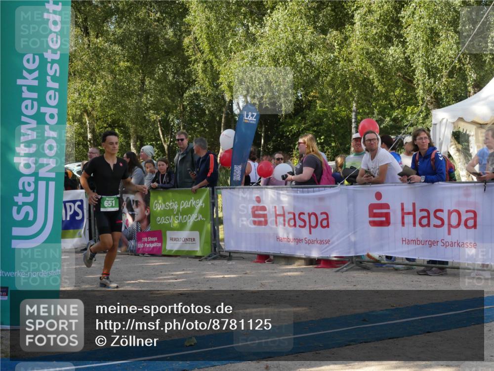 07.09.2025 - 19. Norderstedt Triathlon Zöllner http://msf.ph/oto/8781125 07.09.2025 10:56:56 Ziel 651 meine-sportfotos.de