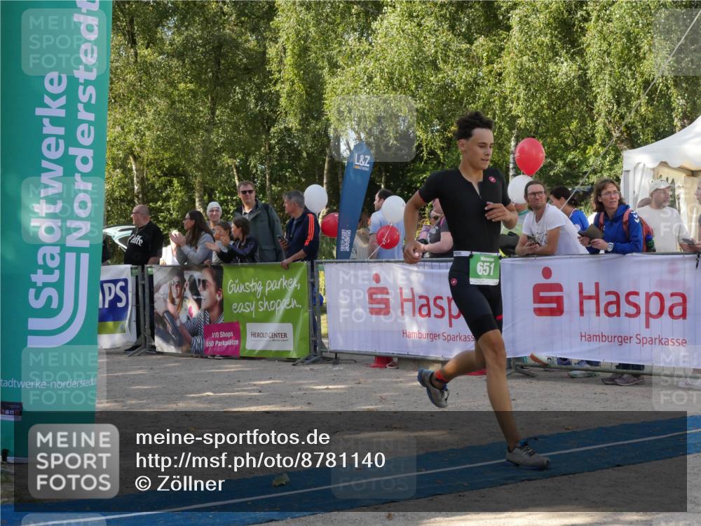 07.09.2025 - 19. Norderstedt Triathlon Zöllner http://msf.ph/oto/8781140 07.09.2025 10:56:57 Ziel 651 meine-sportfotos.de