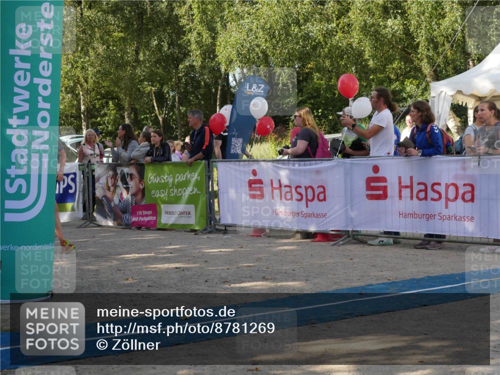 07.09.2025 - 19. Norderstedt Triathlon Zöllner http://msf.ph/oto/8781269 07.09.2025 10:57:37 Ziel 58, 125, 126, 636 meine-sportfotos.de