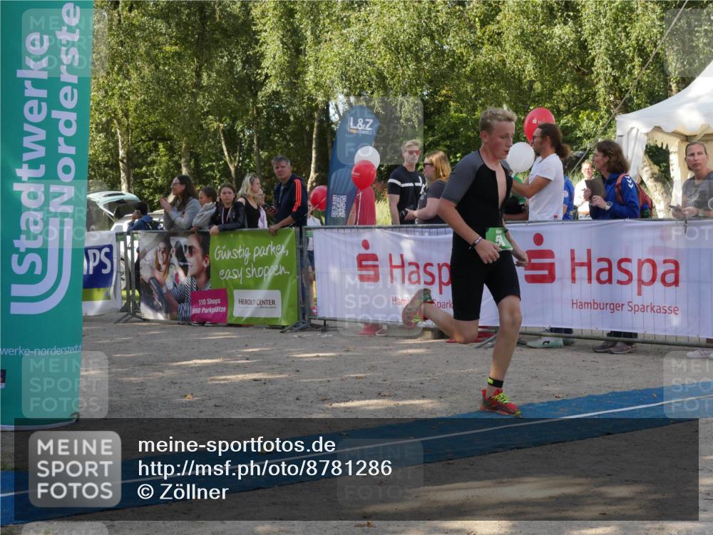07.09.2025 - 19. Norderstedt Triathlon Zöllner http://msf.ph/oto/8781286 07.09.2025 10:57:38 Ziel 58, 125, 126, 636 meine-sportfotos.de