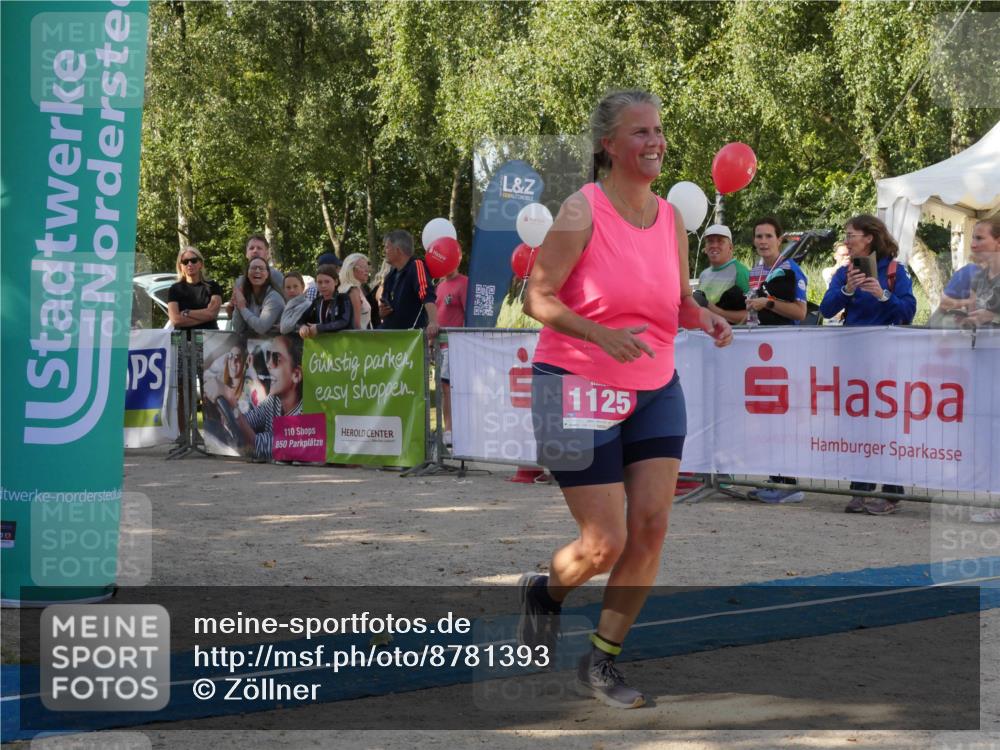07.09.2025 - 19. Norderstedt Triathlon Zöllner http://msf.ph/oto/8781393 07.09.2025 10:57:50 Ziel 655, 669, 1125 meine-sportfotos.de