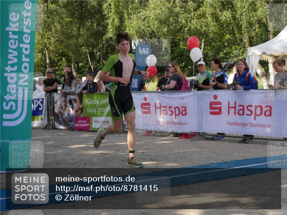 07.09.2025 - 19. Norderstedt Triathlon Zöllner http://msf.ph/oto/8781415 07.09.2025 10:57:55 Ziel 655, 669, 1125 meine-sportfotos.de