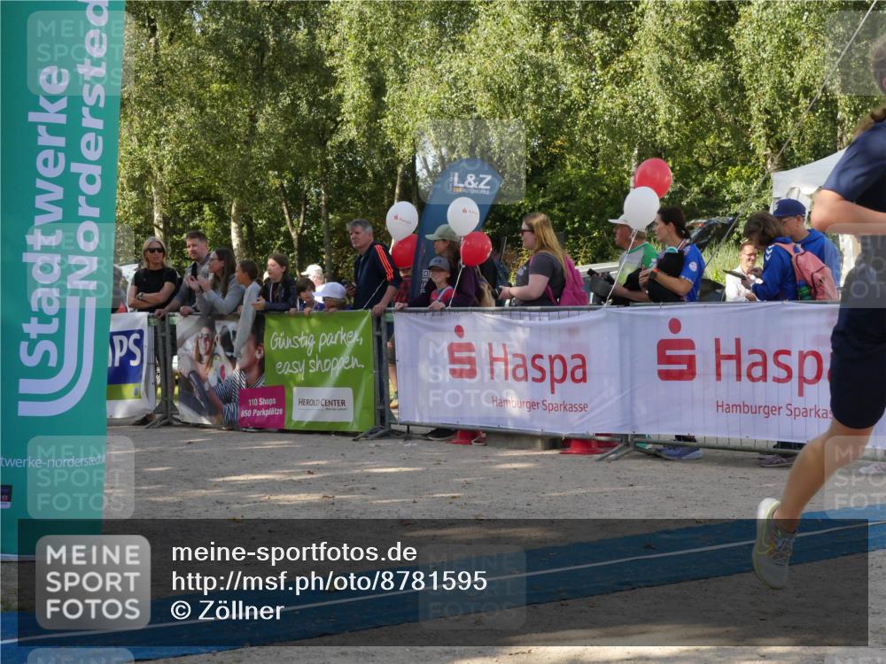 07.09.2025 - 19. Norderstedt Triathlon Zöllner http://msf.ph/oto/8781595 07.09.2025 10:58:35 Ziel 57, 693 meine-sportfotos.de