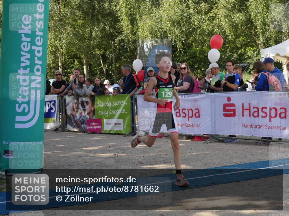 07.09.2025 - 19. Norderstedt Triathlon Zöllner http://msf.ph/oto/8781662 07.09.2025 10:58:43 Ziel 57, 129, 643 meine-sportfotos.de