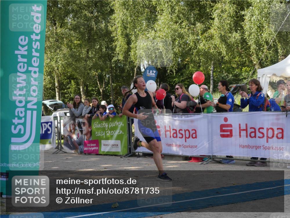 07.09.2025 - 19. Norderstedt Triathlon Zöllner http://msf.ph/oto/8781735 07.09.2025 10:59:43 Ziel 64, 83, 1113 meine-sportfotos.de