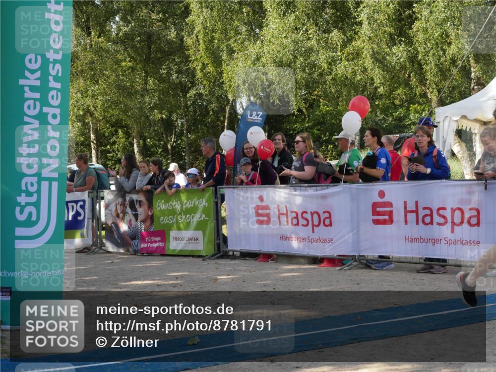 07.09.2025 - 19. Norderstedt Triathlon Zöllner http://msf.ph/oto/8781791 07.09.2025 10:59:53 Ziel 73, 132 meine-sportfotos.de