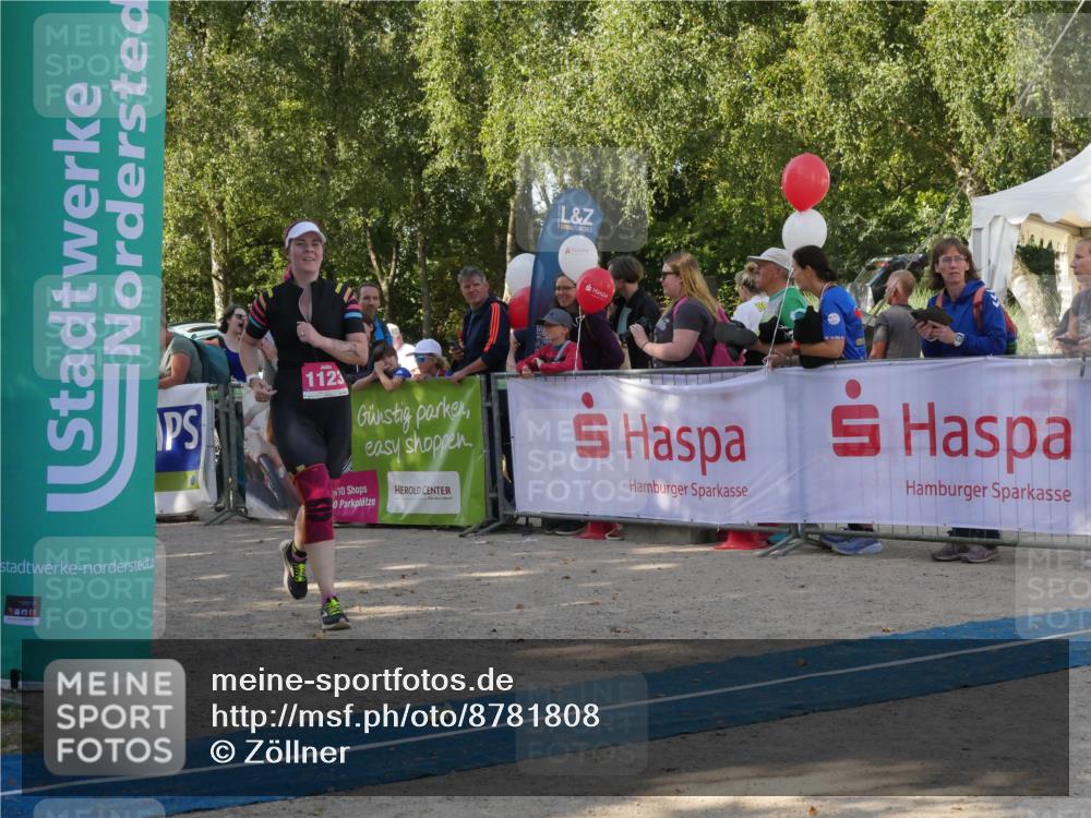 07.09.2025 - 19. Norderstedt Triathlon Zöllner http://msf.ph/oto/8781808 07.09.2025 10:59:58 Ziel 73, 132, 1123 meine-sportfotos.de