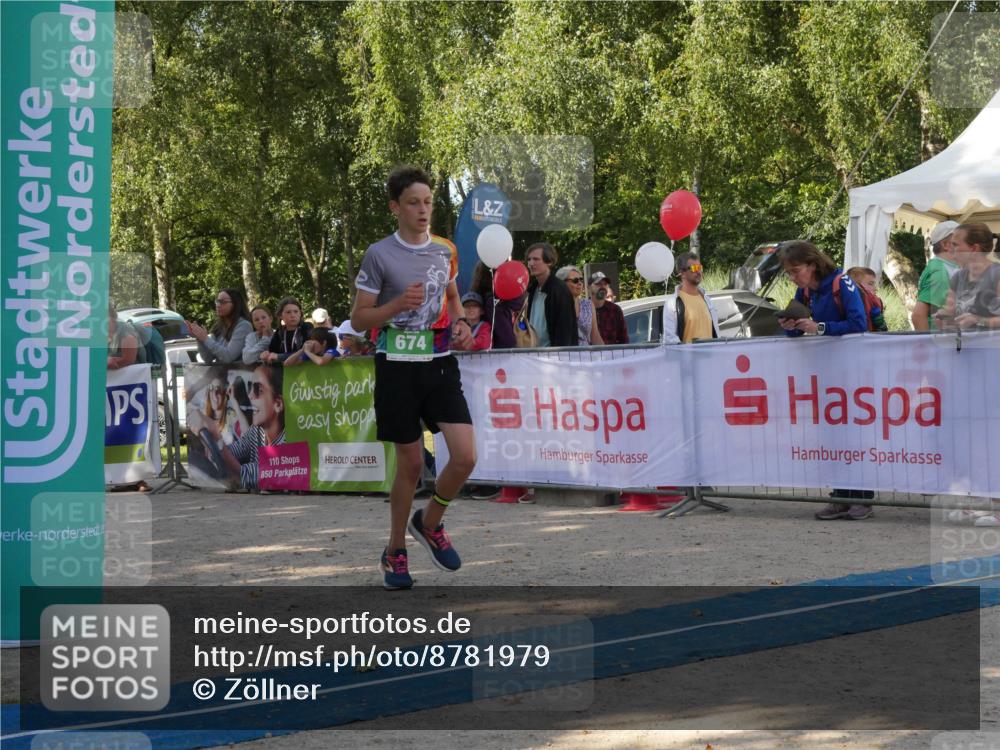 07.09.2025 - 19. Norderstedt Triathlon Zöllner http://msf.ph/oto/8781979 07.09.2025 11:00:30 Ziel 91, 674, 683 meine-sportfotos.de