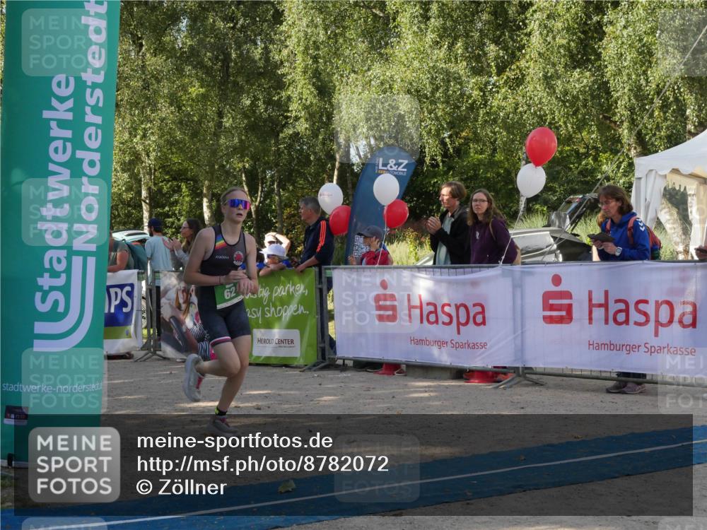 07.09.2025 - 19. Norderstedt Triathlon Zöllner http://msf.ph/oto/8782072 07.09.2025 11:01:15 Ziel 62, 123, 127 meine-sportfotos.de