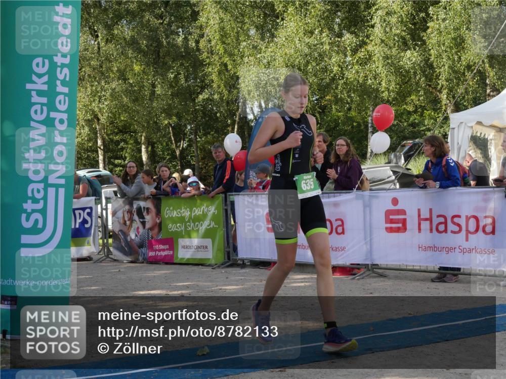 07.09.2025 - 19. Norderstedt Triathlon Zöllner http://msf.ph/oto/8782133 07.09.2025 11:01:25 Ziel 105, 635 meine-sportfotos.de